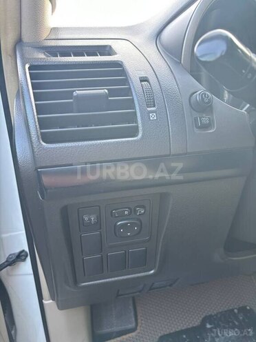 Toyota Land Cruiser Prado 2009, 165,000 km - 2.7 l - Qax