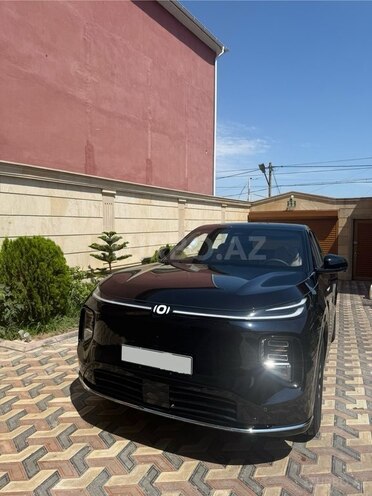 Changan Qiyuan Q07-4