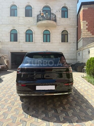 Changan Qiyuan Q07-5