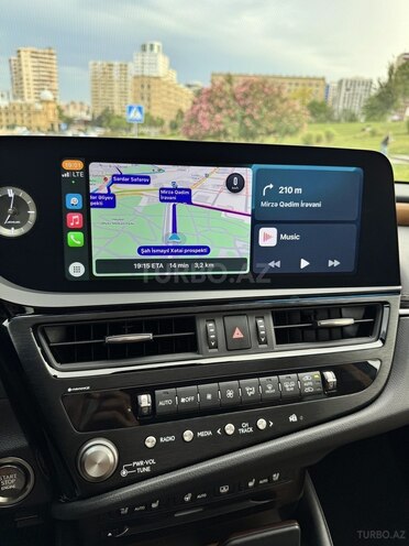 Lexus ES 250-12