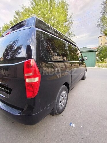 Hyundai H-1 2010, 402,000 km - 2.5 л - Göyçay