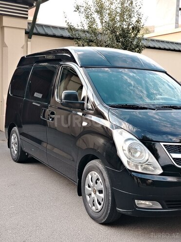 Hyundai H-1 2010, 402,000 km - 2.5 л - Göyçay