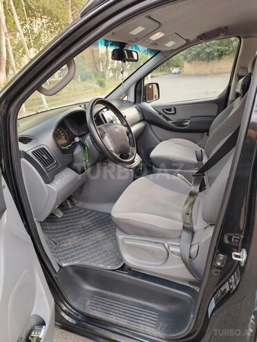 Hyundai H-1 2010, 402,000 km - 2.5 л - Göyçay