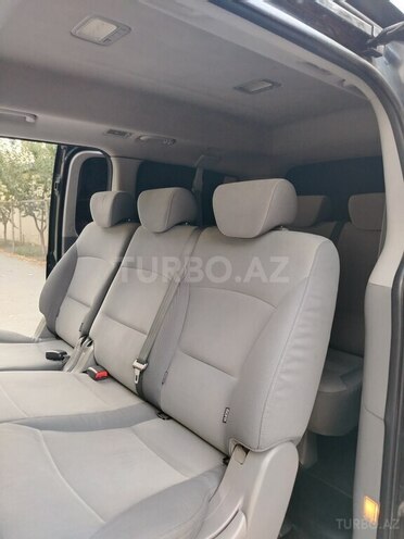 Hyundai H-1 2010, 402,000 km - 2.5 л - Göyçay