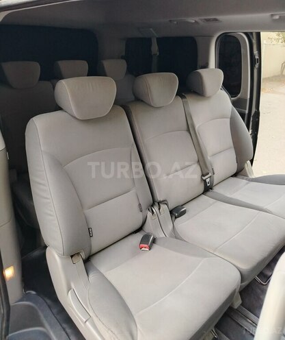 Hyundai H-1 2010, 402,000 km - 2.5 л - Göyçay