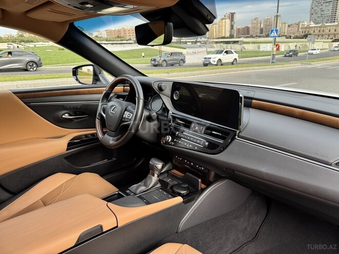 Lexus ES 250-17