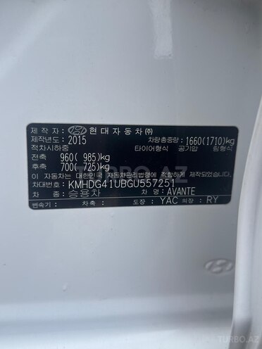Hyundai Avante 2015, 170,000 km - 1.6 л - Bakı