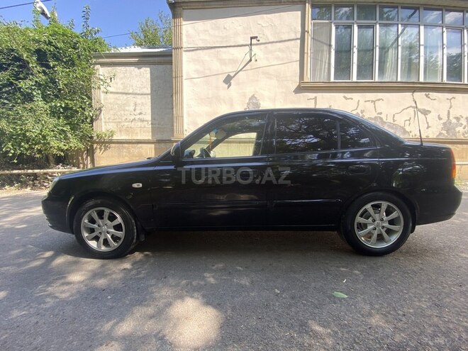 Hyundai Accent 2005, 424,000 km - 1.5 l - Qazax