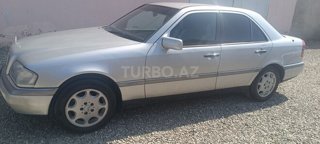 Mercedes C 220 1995, 368,500 km - 2.2 l - Bakı