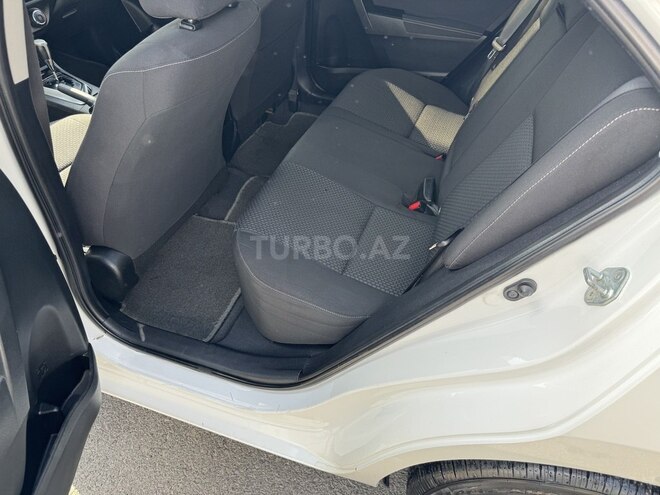 Toyota Corolla 2014, 228,341 km - 1.6 l - Göyçay