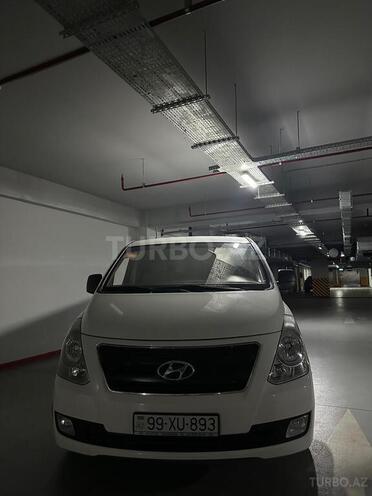 Hyundai H-1 2014, 240,000 km - 2.5 l - Bakı