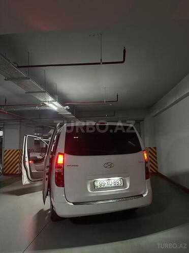 Hyundai H-1 2014, 240,000 km - 2.5 l - Bakı