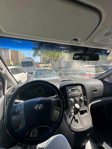 Hyundai H-1 2014, 240,000 km - 2.5 l - Bakı