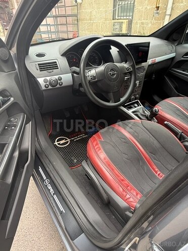 Opel Astra 2006, 352,000 km - 1.3 l - Bakı