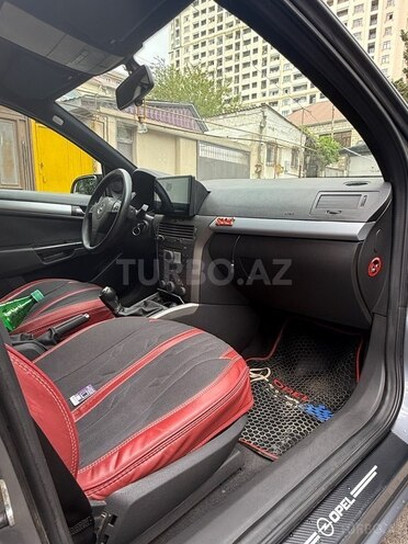 Opel Astra 2006, 352,000 km - 1.3 l - Bakı