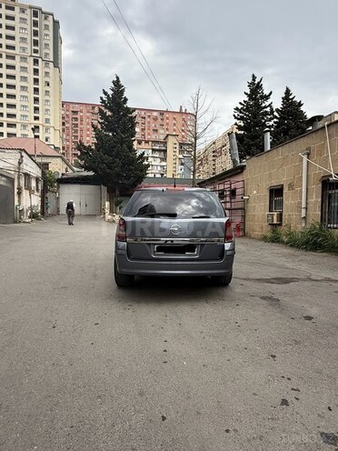 Opel Astra 2006, 352,000 km - 1.3 l - Bakı