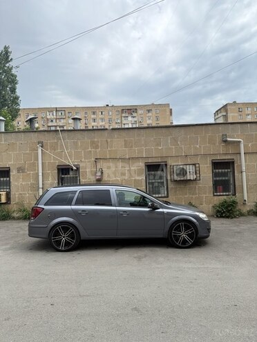 Opel Astra 2006, 352,000 km - 1.3 l - Bakı