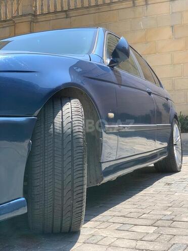 BMW 525 2001, 353,333 km - 2.5 l - Bakı
