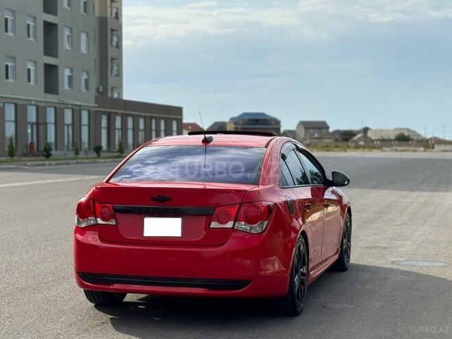 Chevrolet Cruze-10