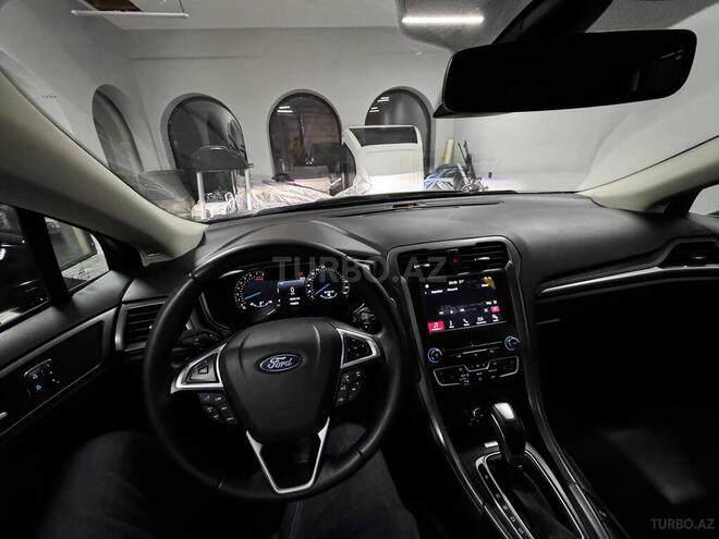 Ford Mondeo 2016, 9,500 km - 2.0 л - Bakı