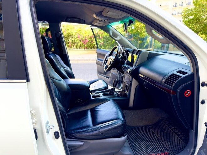 Toyota Land Cruiser Prado 2010, 199,000 km - 2.7 l - Bakı