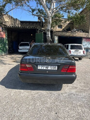 Mercedes E 250 1997, 458,096 km - 2.5 l - Bakı