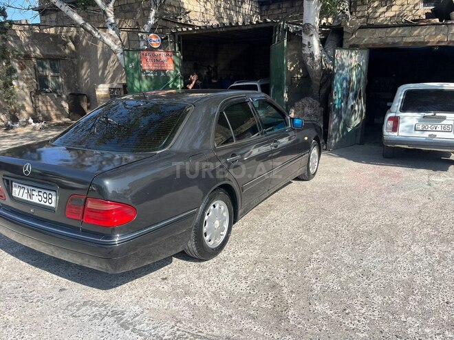 Mercedes E 250 1997, 458,096 km - 2.5 l - Bakı