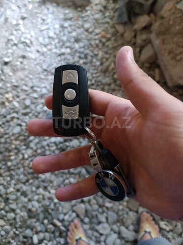 BMW 320 2006, 351,000 km - 2.0 л - Bakı