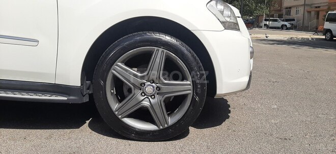 Mercedes ML 350 4MATIC 2010, 191,809 km - 3.5 l - Bakı