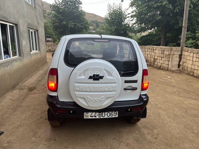 Chevrolet Niva 2009, 130,164 km - 1.7 l - Masallı