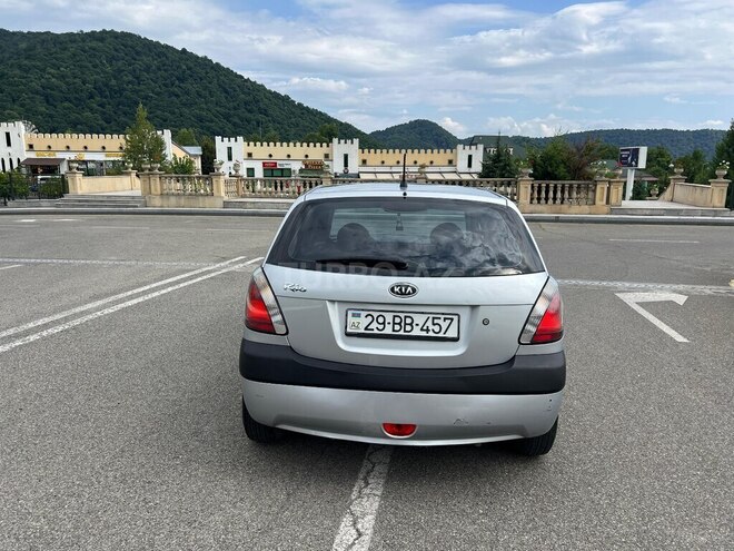 Kia Rio 2006, 216,123 km - 1.4 l - Qəbələ