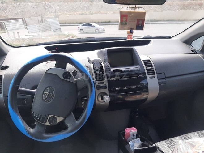 Toyota Prius 2009, 150,000 km - 1.5 л - Bakı