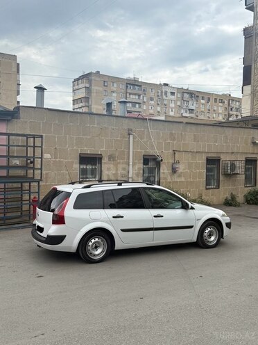 Renault Megane-4