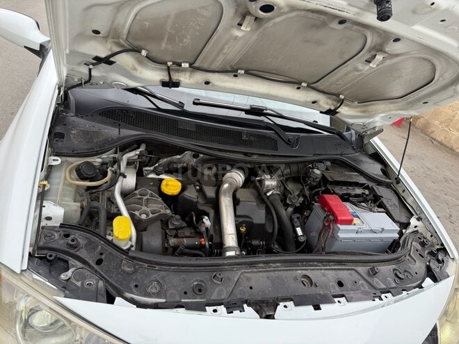 Renault Megane-7