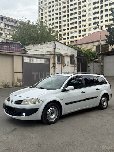 Renault Megane-2