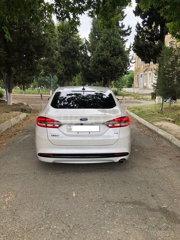 Ford Fusion (North America) 2018, 167,600 km - 2.0 l - Bakı