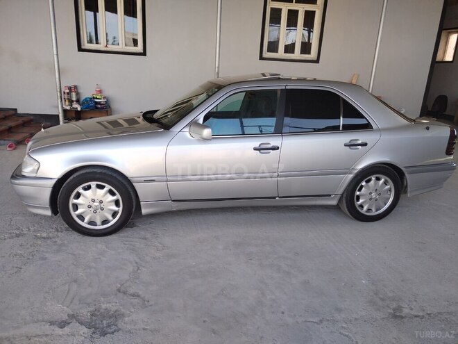 Mercedes C 200 1995, 342,847 km - 2.0 l - Tovuz