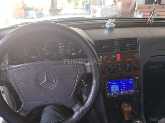 Mercedes C 200 1995, 342,847 km - 2.0 l - Tovuz