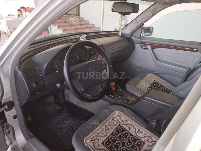 Mercedes C 200 1995, 342,847 km - 2.0 l - Tovuz