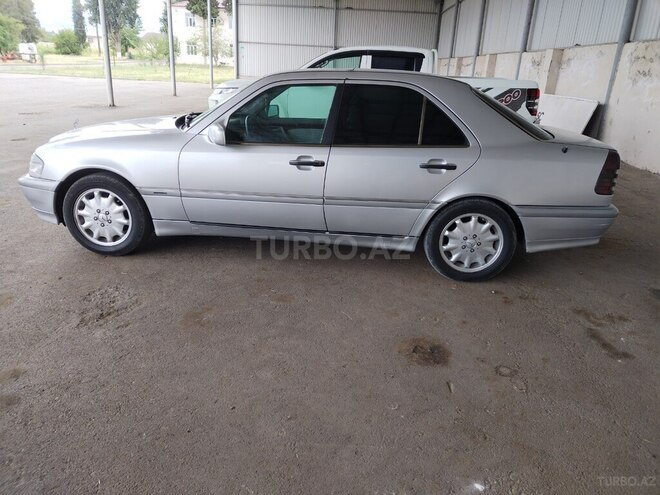 Mercedes C 200 1995, 342,847 km - 2.0 l - Tovuz