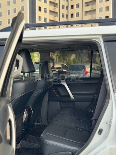 Toyota Land Cruiser Prado 2012, 250,000 km - 4.0 l - Bakı