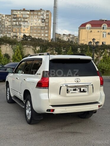 Toyota Land Cruiser Prado 2012, 250,000 km - 4.0 l - Bakı