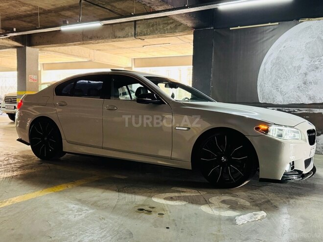 BMW 528 2015, 213,000 km - 2.0 l - Bakı