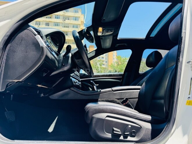 BMW 528 2015, 213,000 km - 2.0 l - Bakı