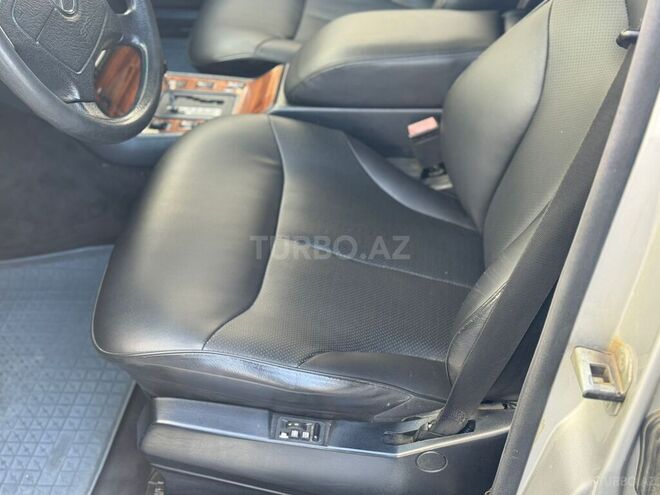 Mercedes S 500-10