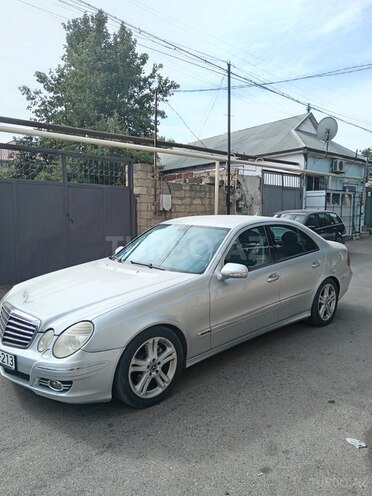 Mercedes E 220 2006, 265,000 km - 2.2 l - Bakı