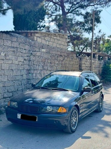 BMW 318 1999, 196,000 km - 1.9 l - Bakı