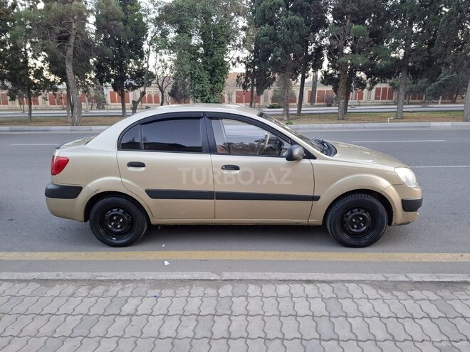 Kia Rio 2008, 220,000 km - 1.6 l - Gəncə