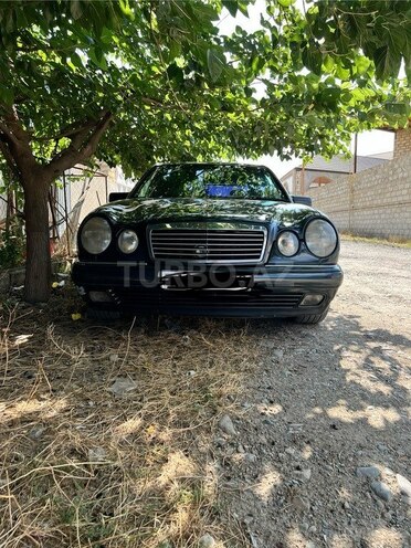 Mercedes E 240 1999, 436,000 km - 2.4 l - Gəncə