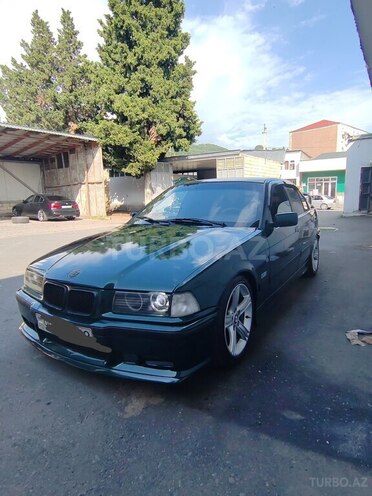 BMW 320 1994, 260,000 km - 2.0 л - Balakən